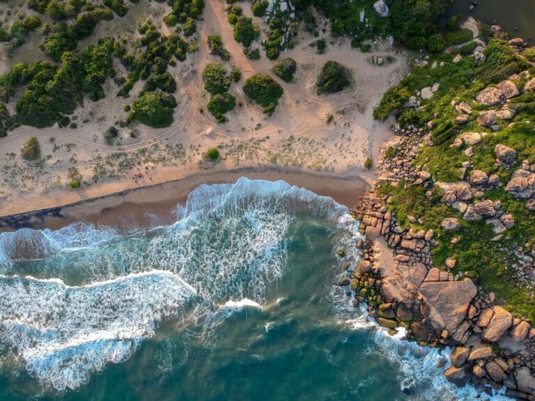 Best Beaches in East Coast of Sri Lanka